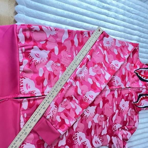 Camo Shark Full Zip Hoodie Unisex Size M Color: Hot Pink Camo - Picture 7 of 10